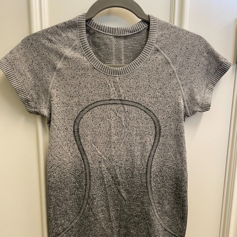 Lululemon Swiftly Tech Gray Short Sleeve